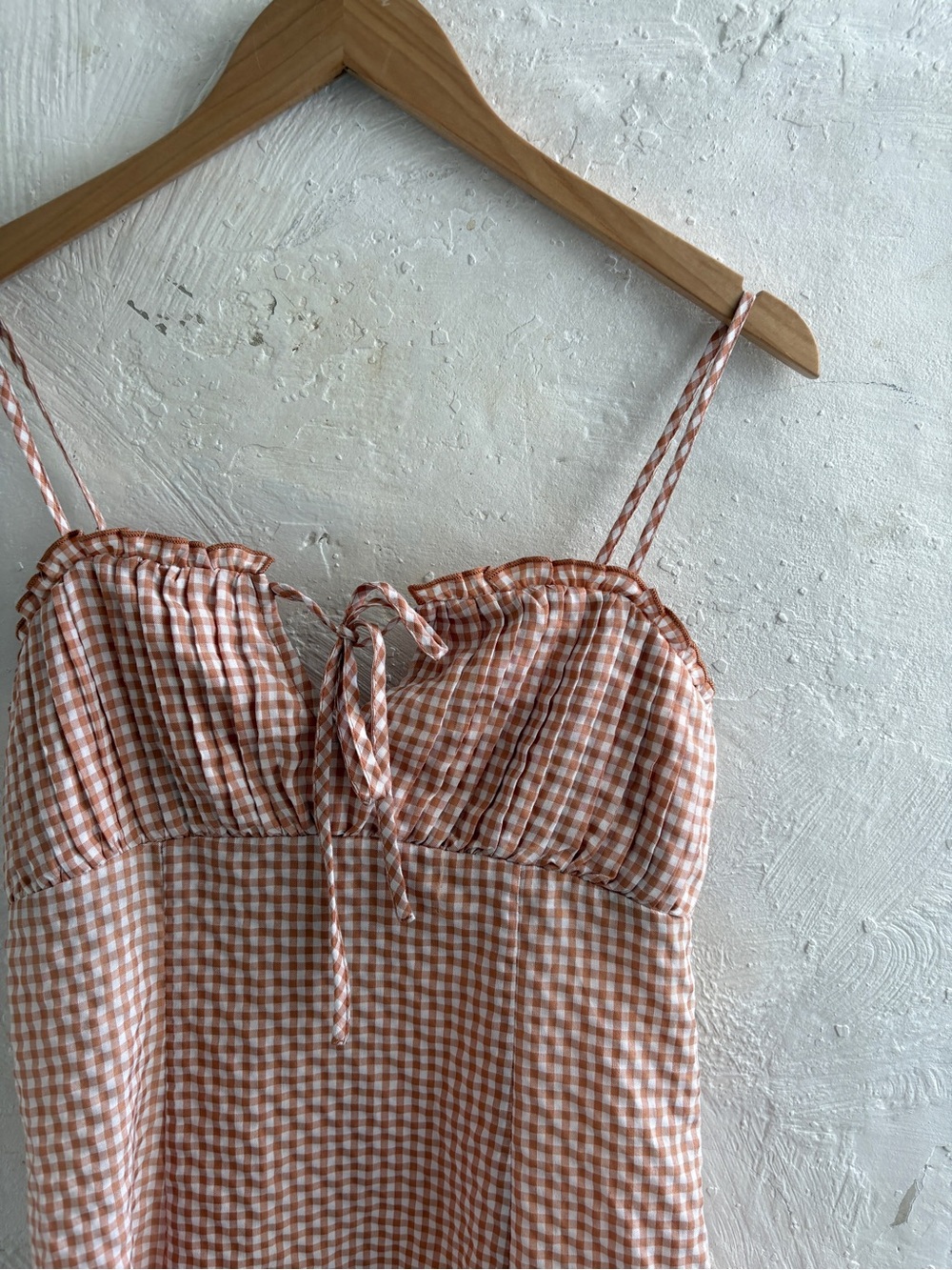 LA Hearts Tie Front Pleated Mini Dress - Picture 7 of 10
